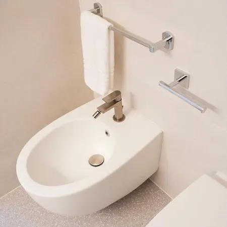 לינה וארוחת בוקר Dimora Dei Celestini 3*