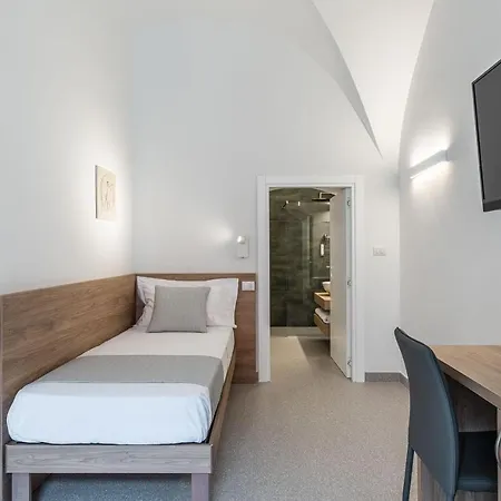 Dimora Dei Celestini Bed and Breakfast 3*