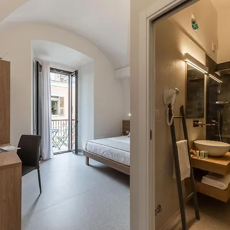 Dimora Dei Celestini 3* מנפרדוניה