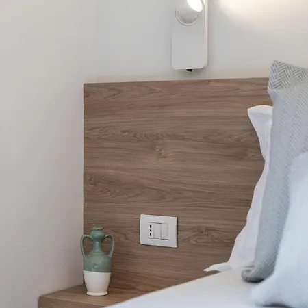 לינה וארוחת בוקר Dimora Dei Celestini מנפרדוניה